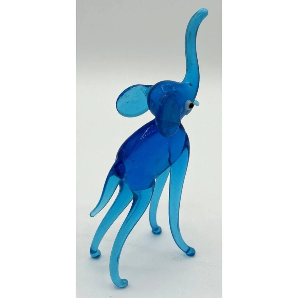 Vintage Blown Glass Blue Elephant Figurine 4.5